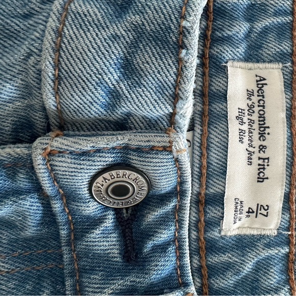 New Abercrombie &Fitch Women’s High Rise 90’s Straight Leg Cuffed Ankle Jeans 27 - Picture 8 of 10